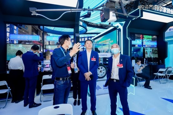 聚力金融服務(wù) 共促科創(chuàng)發(fā)展  ——深創(chuàng)投、深天使、深圳建行攜120余家企業(yè)亮相高交會(huì)